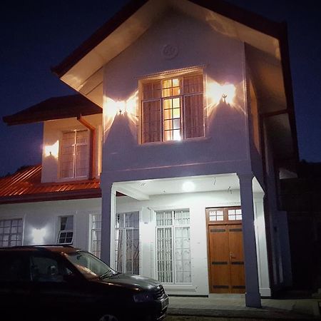 Thuring'S Holiday Bungalow Нувара Елия Екстериор снимка