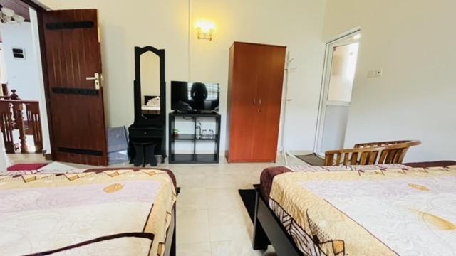 Thuring'S Holiday Bungalow Нувара Елия Екстериор снимка